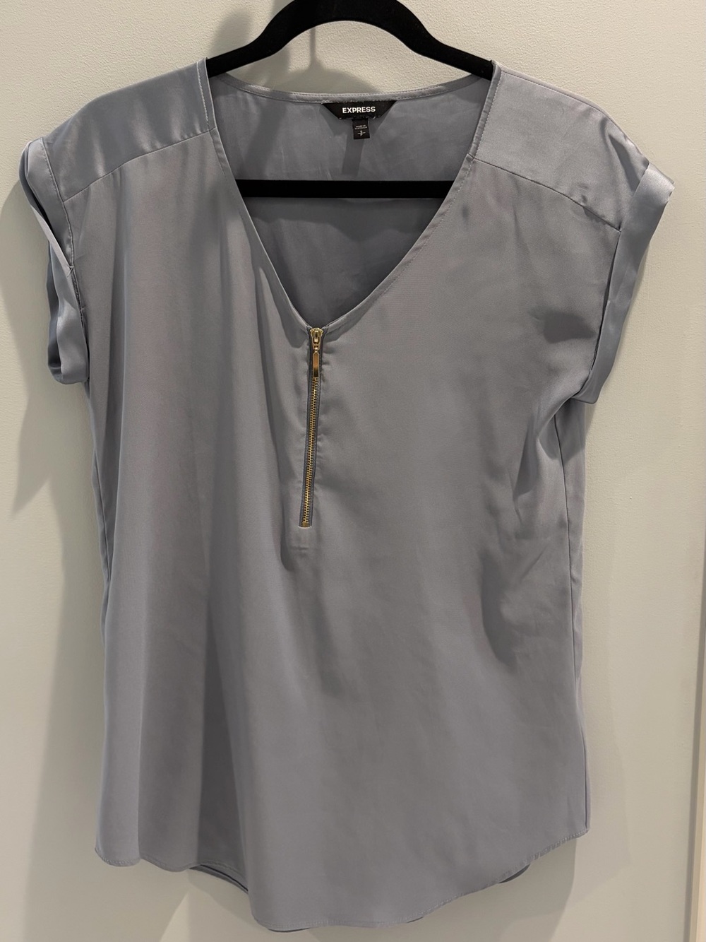 Express Light Gray V-Neck Zip-Front Blouse
